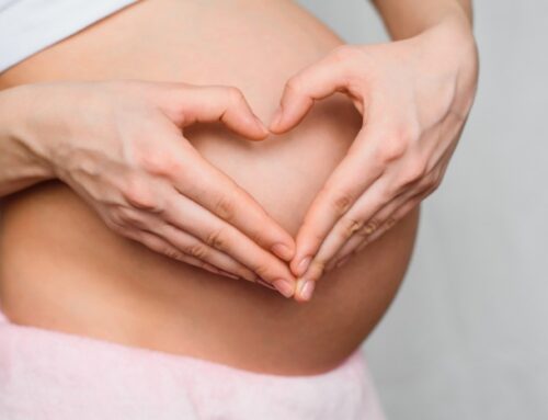 Objawy wczesnej ciąży i jej etapy – harmonogram ciąży oraz przygotowanie do porodu